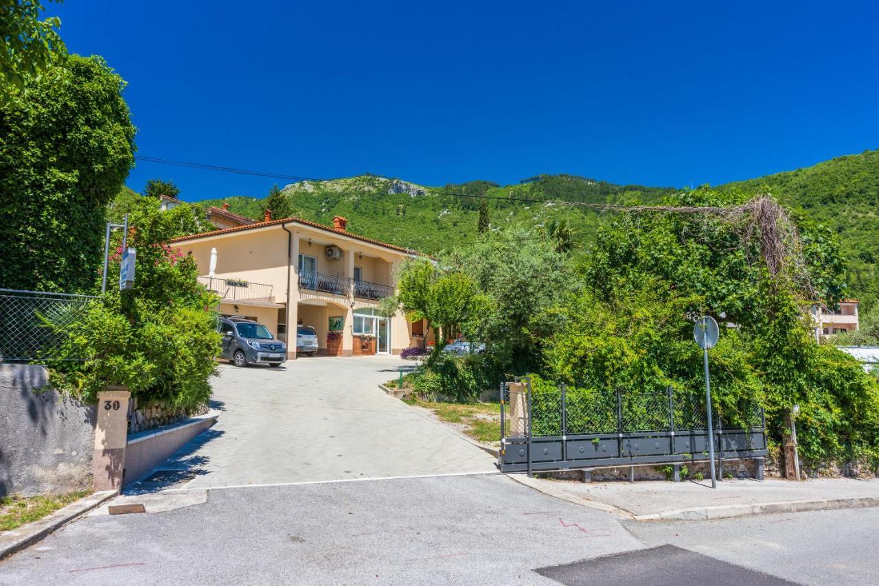 Apartments Branka Moscenicka Draga Exterior foto